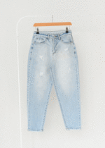 شلوار جین مام استایل آبی روشن زاپدار