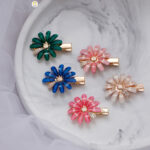 گیره مو گل نگین دار کد 179