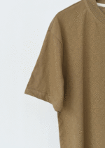 تیشرت مردانه جیب دار جلو دکمه خردلی تیره - Image 2