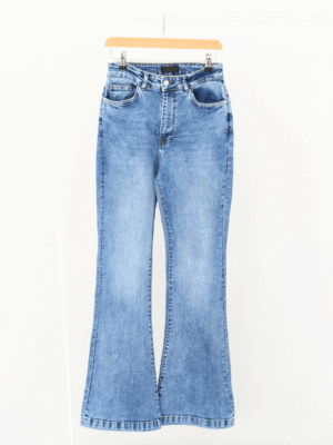 شلوار جین بوت کات