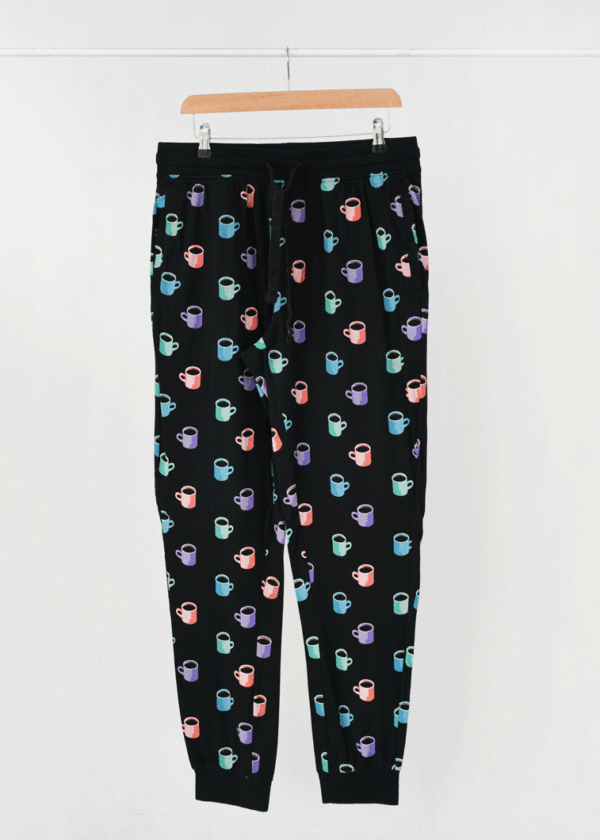 شلوار راحتی طرح دار قهوه - Image 1