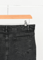 شلوار جین مام فیت ذغالی - Image 7