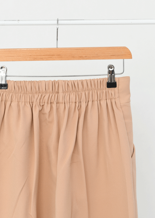 شلوار نیم بگ نخودی مازراتی - Image 3