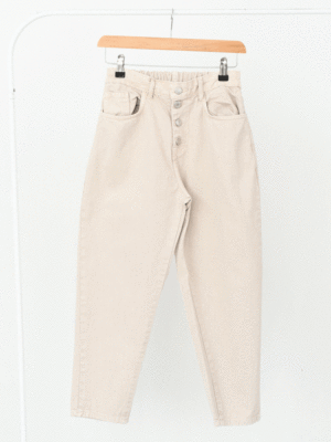 شلوار مام فیت پشت کش کرم