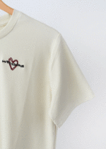 تیشرت گلدوزی قلب وارداتی - Image 4