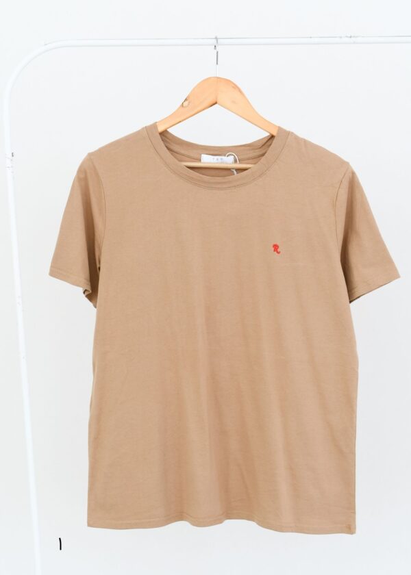 تیشرت با طرح گلدوزی - Image 2