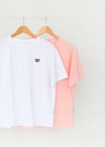 تیشرت گلدوزی قلب چسبیده - Image 6