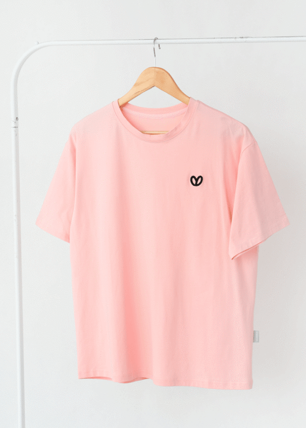 تیشرت گلدوزی قلب چسبیده - Image 1