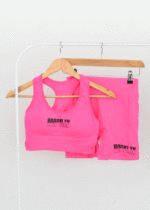 ست نیم تنه و شورتک اسپرت