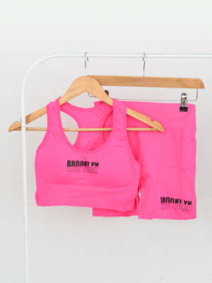 ست نیم تنه و شورتک اسپرت