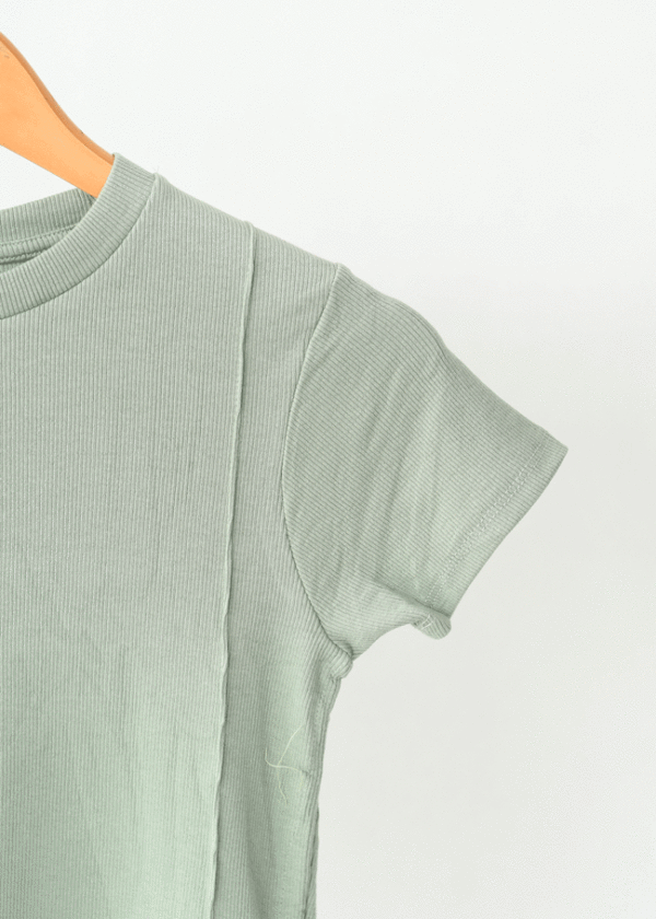 تیشرت کراپ بغل خط - Image 6