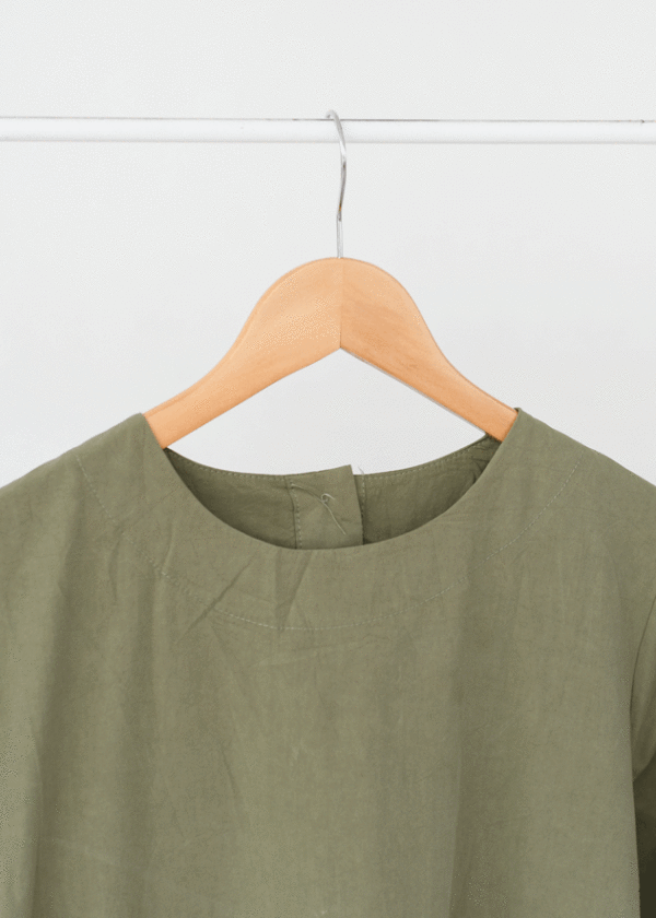 پیراهن بلند سرشانه دکمه دار وارداتی - Image 8