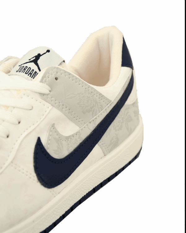 کتونی جردن - Image 3