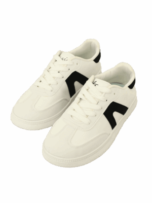 کتونی سفید وجا