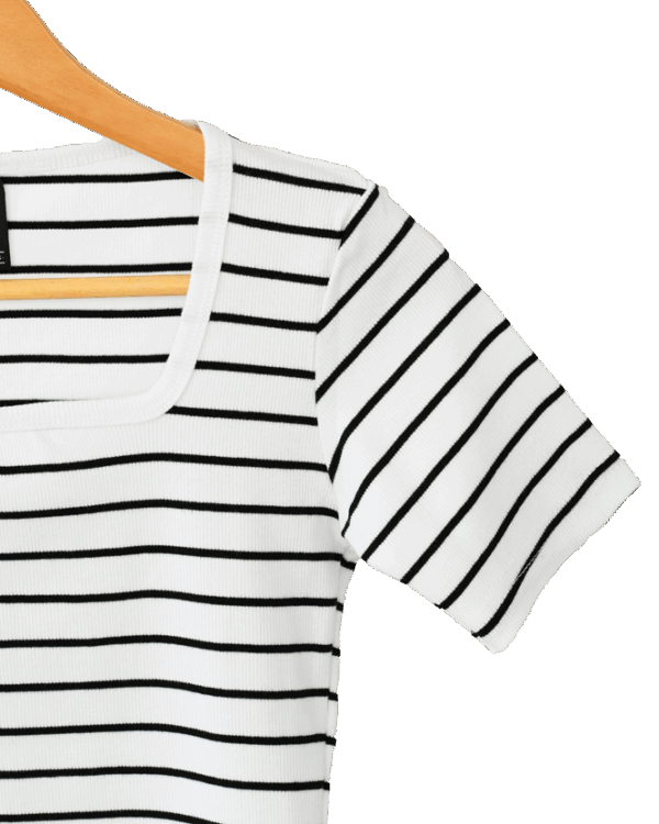 کراپ آستین کوتاه راه راه یقه خشتی - Image 4